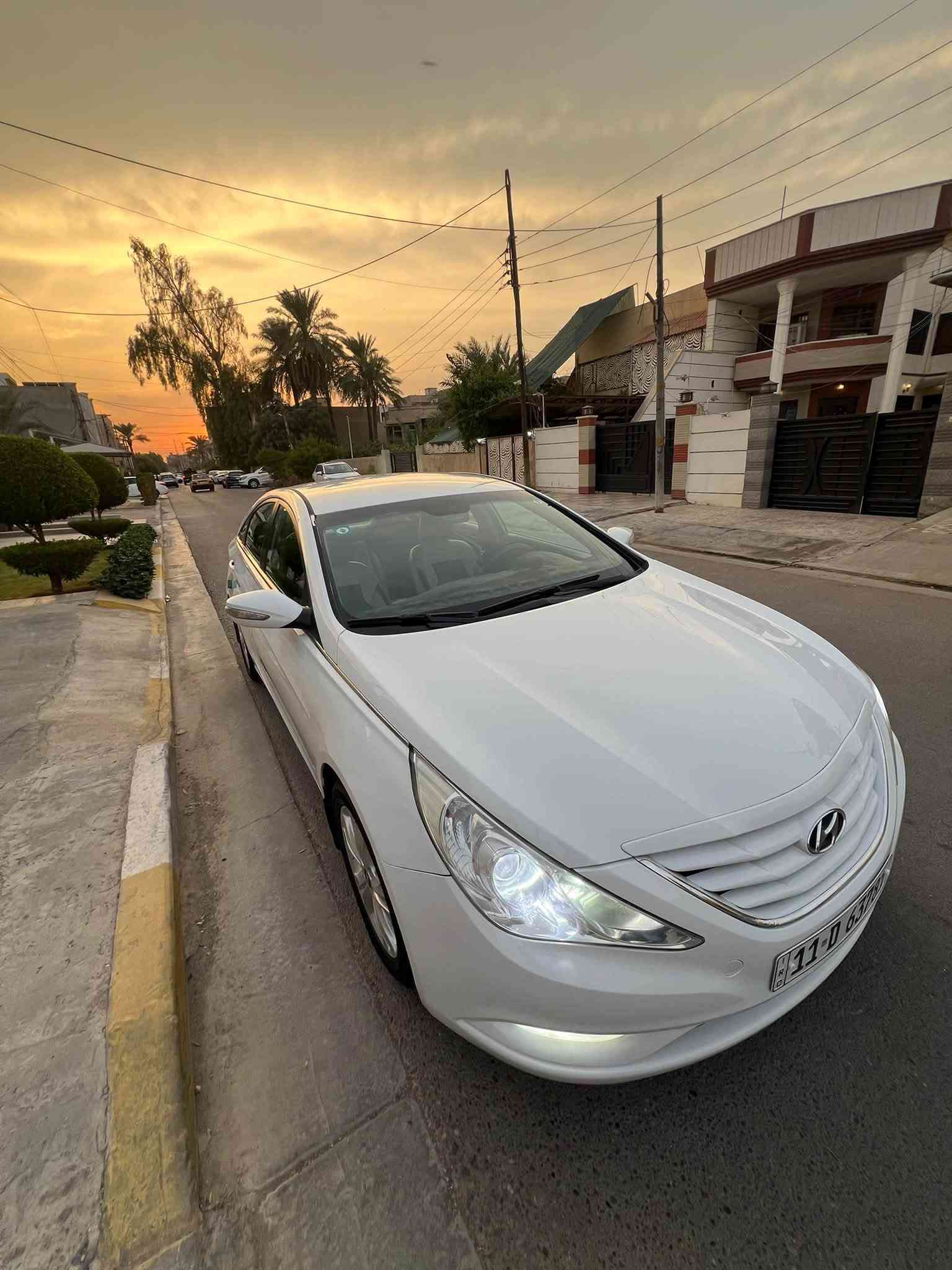 سوناتا ٢٠١٢ • مكينة ٢٤٠٠ • رقم بغداد