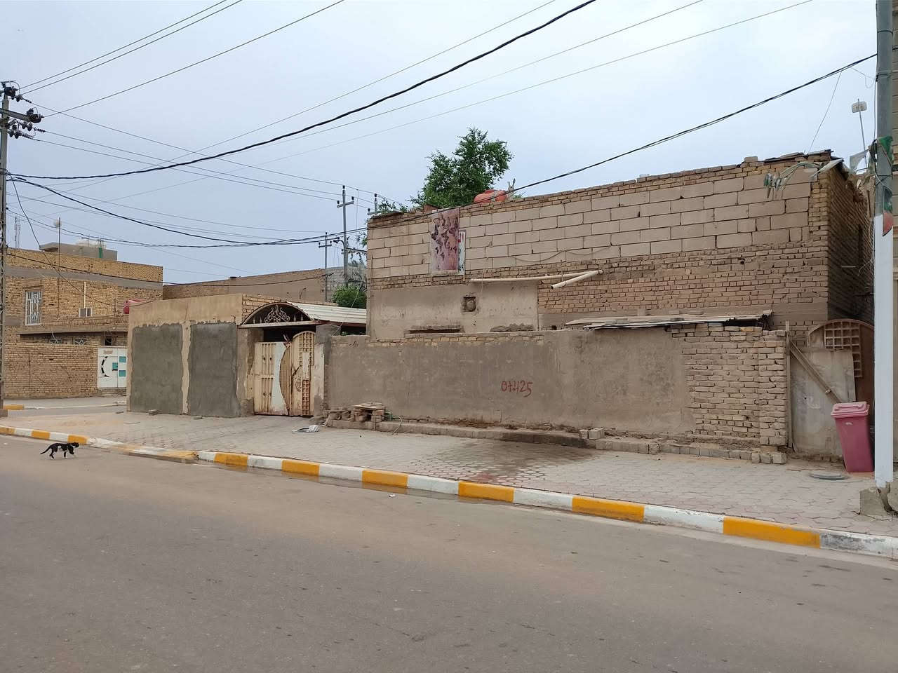 حي العسكر الاول • ٢٢٦م • تجاري ركن