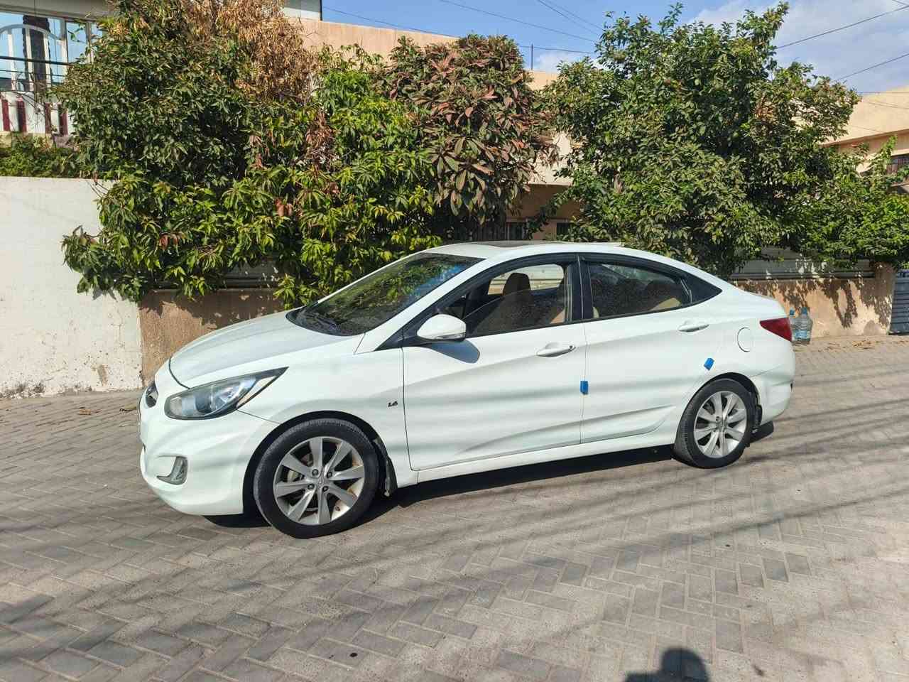 اكسنت ٢٠١٢ • ماشيه ٥٥٠٠٠ • فول مواصفات