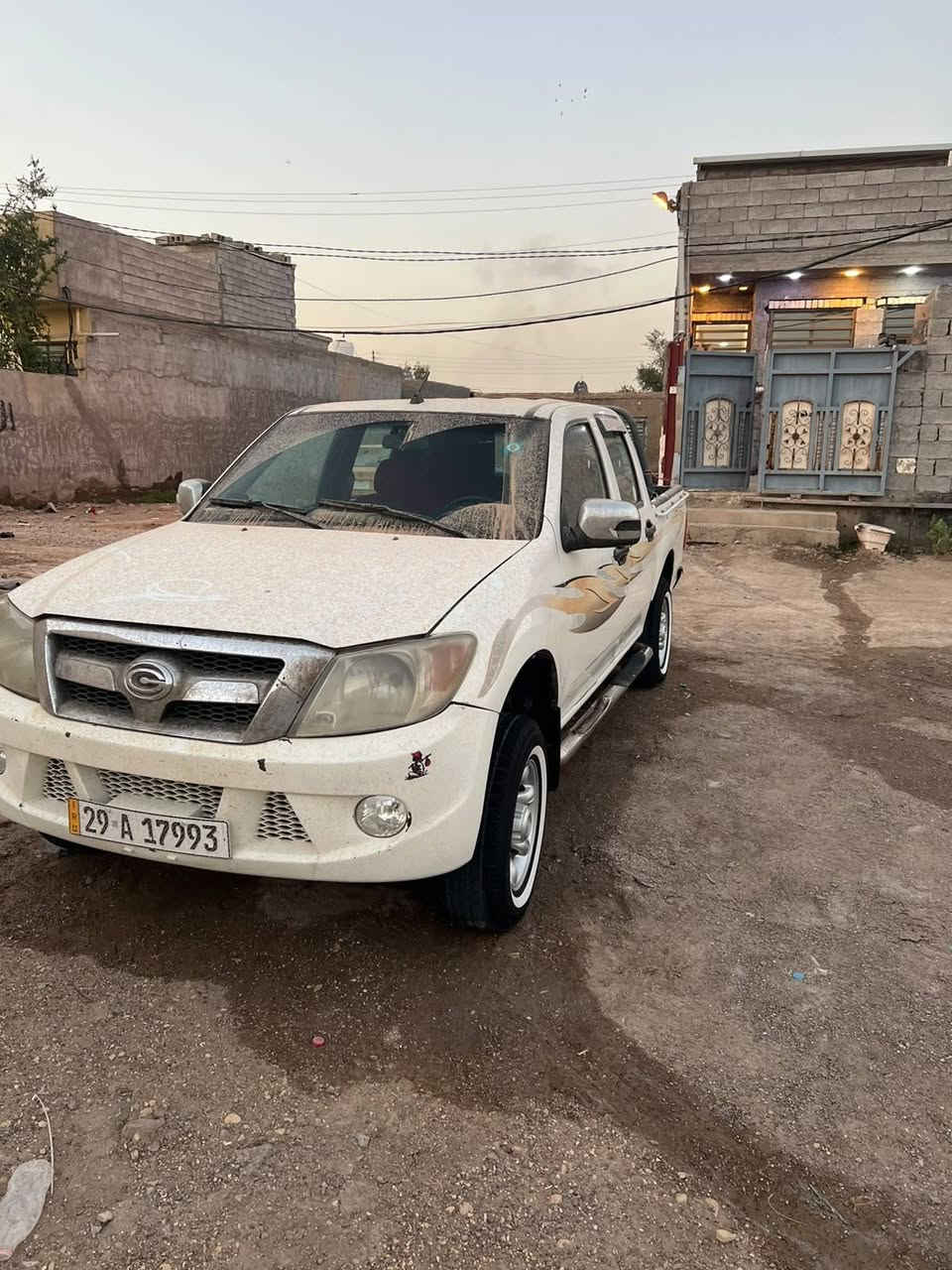 كنو ٢٠١٣ جاهزه كير اوتماتيك تخم تاير حداديه جديده تبريد شغال مابيه اي نقص رقم نكليزي بسمي السعر ٥٣وبيه مجال مكاني بغداد جسر ديالى غير متواجد علئ الفيس ***********
