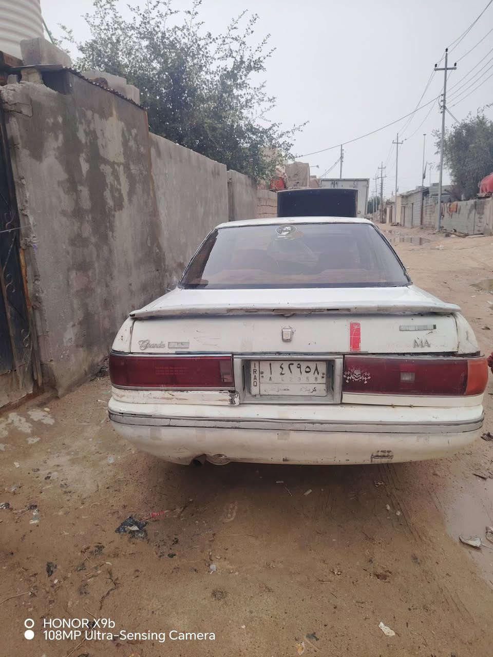 سلام عليكم مارك كصيف البيع او مراوس سياره نضيفه مكينه توني مجفته سياره عوزه حداديه رقم كربلاء راعيه ب الزبير بس رقمه ما عندي وماندله  العنوان بصره سفوان *********** السعر 17 وبيه مجال

نص مكتوب في الصور:
- O HONOR X9b 108MP Ultra-Sensing Camera
- HONOR X9b 108MP Ultra-Sensing Camera
- HONOR X9b
- 108MP Ultra-Sensing Camera
- O HONOR X9b