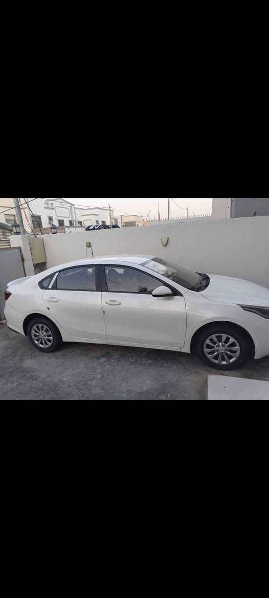 كيا سيراتو موديل 19 وارد خليجي تحكم ستيرن حساسات كامره دواره شفتات ستيرن تبريد ثلج اربعه دسك تخم تاير ارقام وسنويه جدد ستوهن طلعن السعر 134//مكاني نجف اتصال ***********
