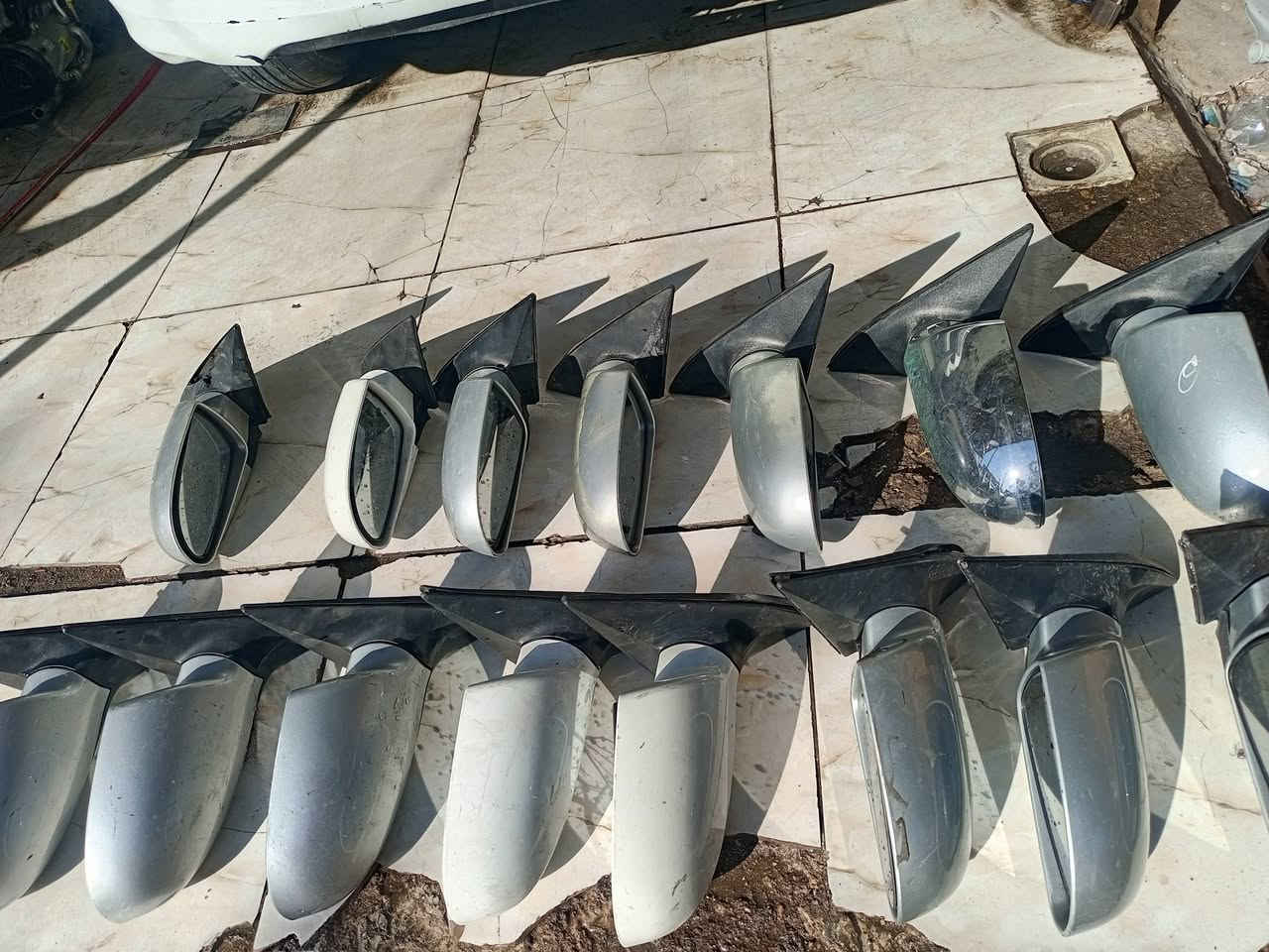 مري. النترا اصلي تفصيخ حاويه 
نضافه فول سعر مناسب  كميه جبيره عندي بيع جمله مفرد 
بغداد المشتل مجاور دائرة الضريبه 
***********
