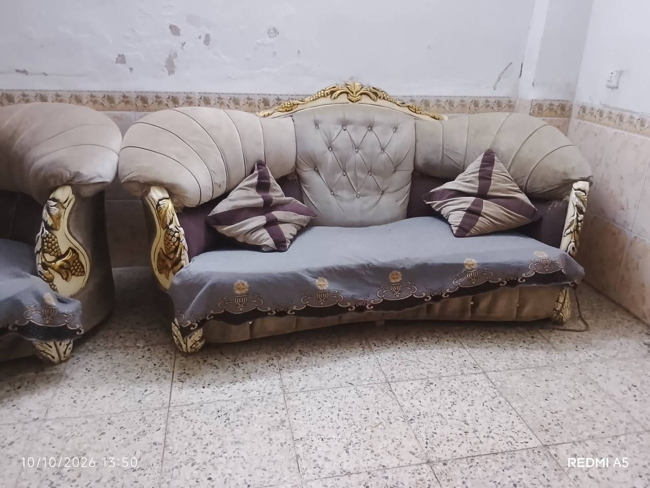 ٦مقاعد • قنفتين • مستعملات