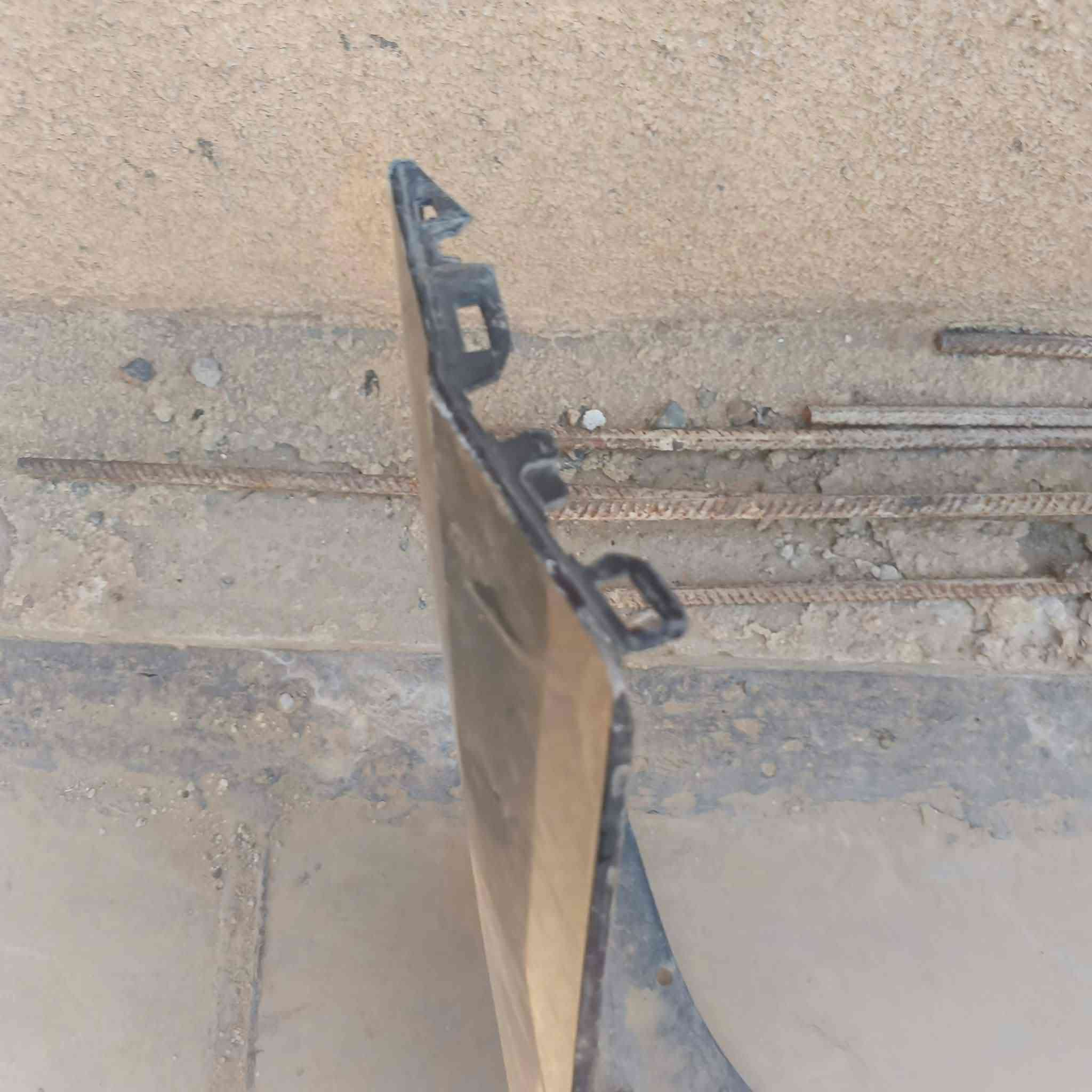 داعامية اماميه انترا موديل ٢٤ أسود بلادي بيهة كسر  السعر ٩٠ بيهة مجال رقم هاتف *********** مكاني بغداد
