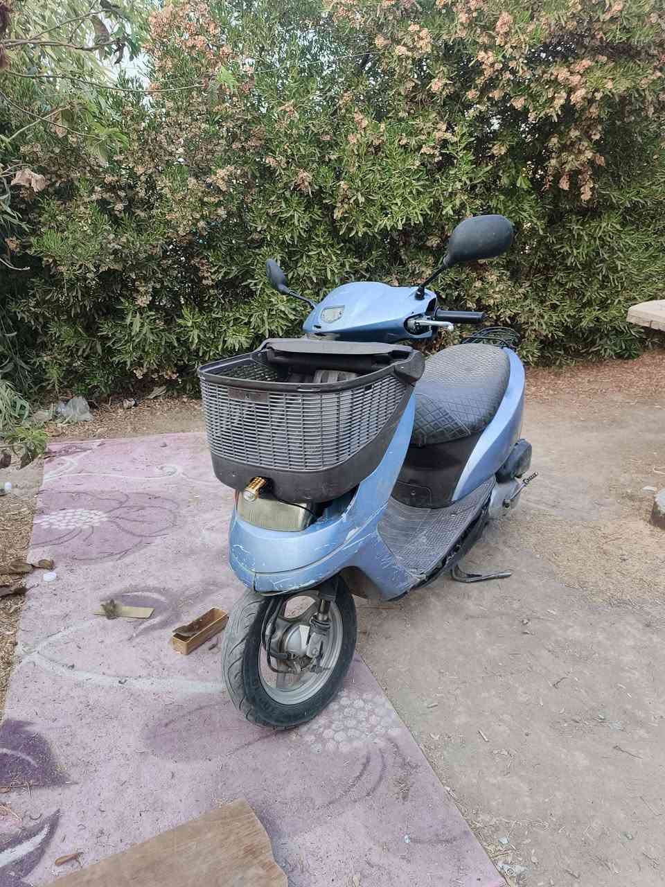 ماطور هوندا للبيع 
كهربائيات شغاله 
مكينه ما مفتوح 
محور الى كابريتر ماكس 
المكان كركوك حي العسكري 
السعر 225 بي مجال بسيط للشرااي
الرقم ***********
