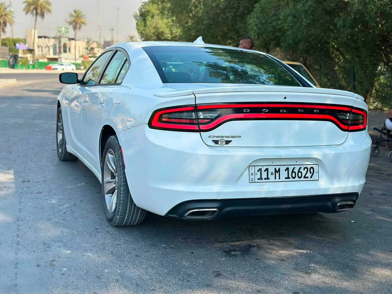 سلام عليكم جارجر sxt2016كفاله عامه سياره جاهزه عل آخر حبايه رقم جديد هزه جديده باسمي سياره بيه بارد بسيط كير مكينه حديده تخم تاير تبريد كله جديد
سعر 200بيه مجال بسيط 
مكان بغداد الشعله 
***********
