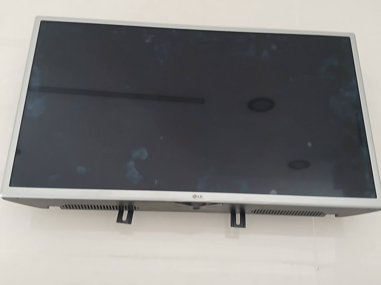 للبيع تلفزيون LG عدد ٢
حجم ٣٢ بدون نت
السعر كل واحد ٧٥ الف
***********
