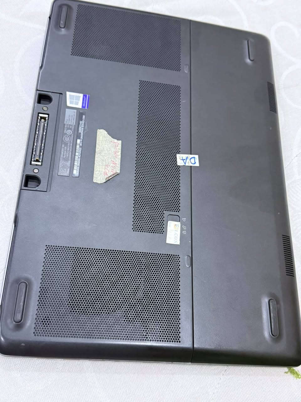 السلام عليكم ..للبيع
💻 Dell Precision 7520

🔹 Intel Core i7-7820HQ
🔹 RAM 16GB
🔹 SSD NVMe 512GB
🔹 NVIDIA Quadro M1200 4GB

✨ الحاسبة نظيفة جدًا وما بيها أي خدوش مثل ما واضحة بالصورة.
🔧 مُمصلحة سابقًا.
🎒 تجي وياها جنطة + شاحن.

📩 للاستفسار💻 Dell Precision 7520

🔹 Intel Core i7-7820HQ
🔹 RAM 16GB
🔹 SSD NVMe 512GB
🔹 NVIDIA Quadro M1200 4GB

✨ الحاسبة نظيفة جدًا وما بيها أي خدوش مثل ما واضحة بالصورة.
🔧 مُمصلحة سابقًا.
🎒 تجي وياها جنطة + شاحن.

📩 للاستفسار *********** واتساب
