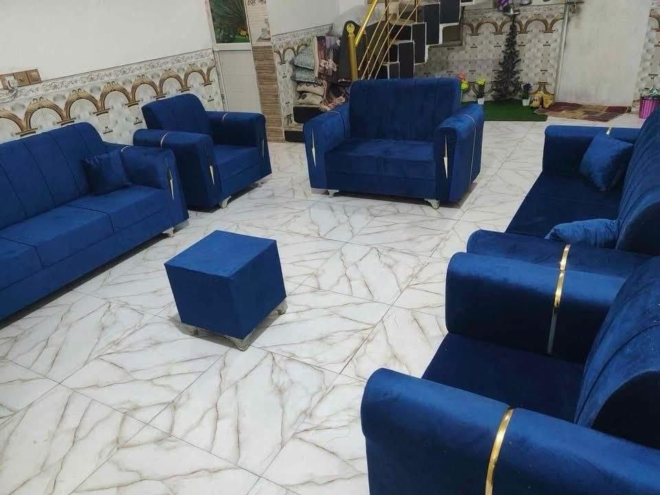 تخم بطه • قماش قديفة • خشب روسي