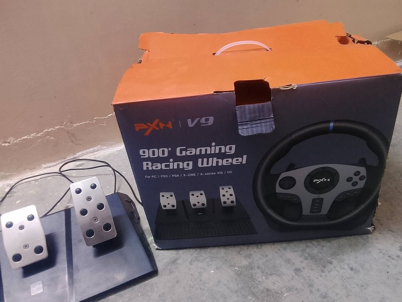 دركسون pxn v9 جديد سعر 110 عنوان كركوك توصيل موجود ***********
