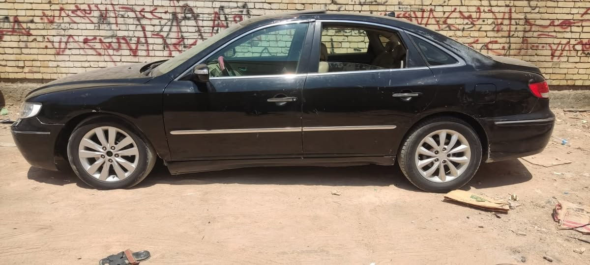 السلام عليكم
ازيرا ادوات للبيع 
سته سلندر
فول مواصفات
متومه اربيل
السعر 32 بيه مجال
مكاني بغداد***********
