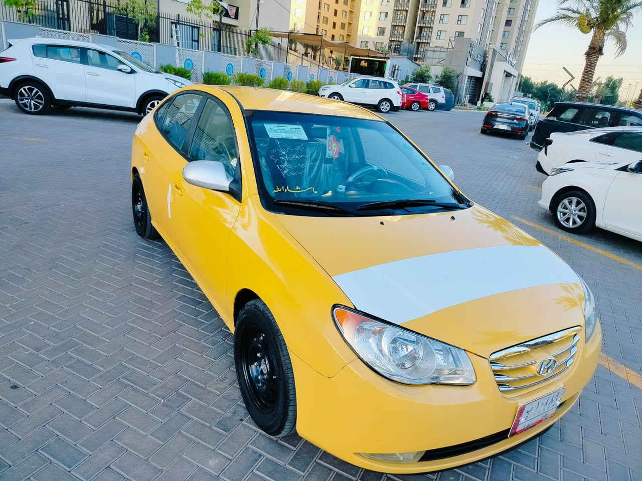 سلام عليكم ورحمه الله وبركاته النترا 2008امريكي حادثه بين الجاملغ والباب مبدل مكينه كير تبريد خير من الله مكان السياره بغداد البياع سعر 75رقم ***********
