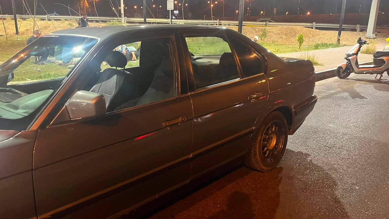 بي ام 525 محرك كبس كير عادي شرط التحويل
صبغها جديد محرك جديد تخم الكدام جديد السياره بيها تشريح التكم فقط والجاملاغات الوره ضرر ومعدلات السياره جاهزه فقط النقوصات البيها بطاين ابواب والاحصان والكير بي ونه ودرام شفتات الخلفيه 

السعر 27 وبيها مجال     ***********
