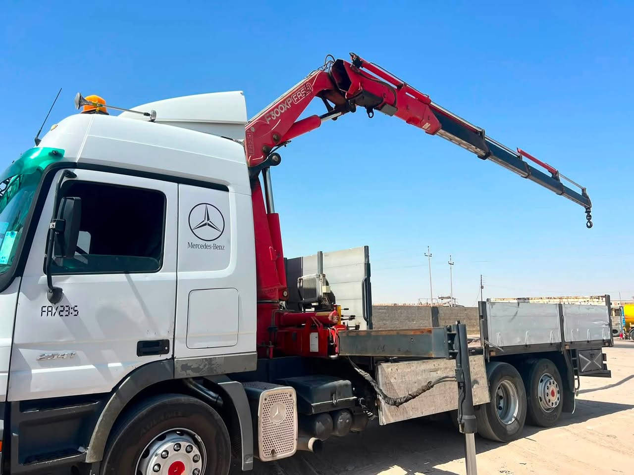 سلام عليكم سياره للبيع موديل 2004 رقم بصره كرين 9ونص فاسي ريمونت 4 سلايت فول سيفتي باغي التفاصيل
***********
