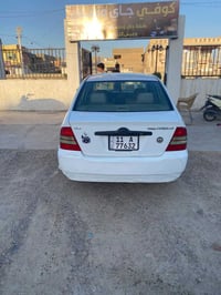 محرك ١٦٠٠ • ٢٠٠٤ • رقم بغداد