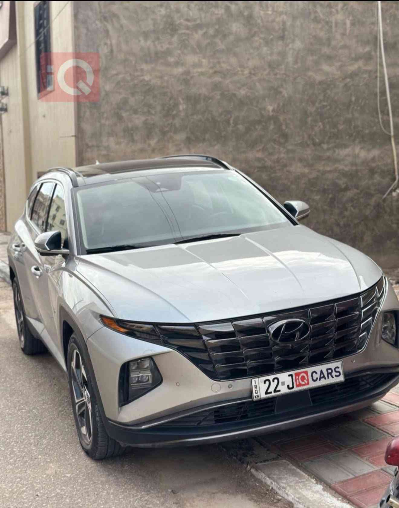 توسان امريكي موديل 2023 
الموصفات👇🏻

الكاميرا الخلفية
سقف بانورامي
صندوق كهربائي
كاميرا 360
مستشعر وقوف
تدفئة المقاعد
تبريد المقاعد
فتحة السقف
بصمة
مثبت السرعة
شاشة
مراقبة النقطة العمياء
نظام المفتاح الذكي
التحكم التلقائي في درجة الحرارة
نظام فرملة الطوارئ
مقاعد كهربائية
مصابيح زينون الأمامية
المصابيح الأمامية ليد
مانع الانزلاق
تدفئة مقود القيادة
إنارة محيطية
أبل كاربلاي
التشغيل عن بعد
ABS
AWD
رادار
كشافات ضباب 
السعر 20الف دولار
مكان السياره كربلاء 
رقم التواصل ***********

نص مكتوب في الصور:
- iQ CARS
- iQ