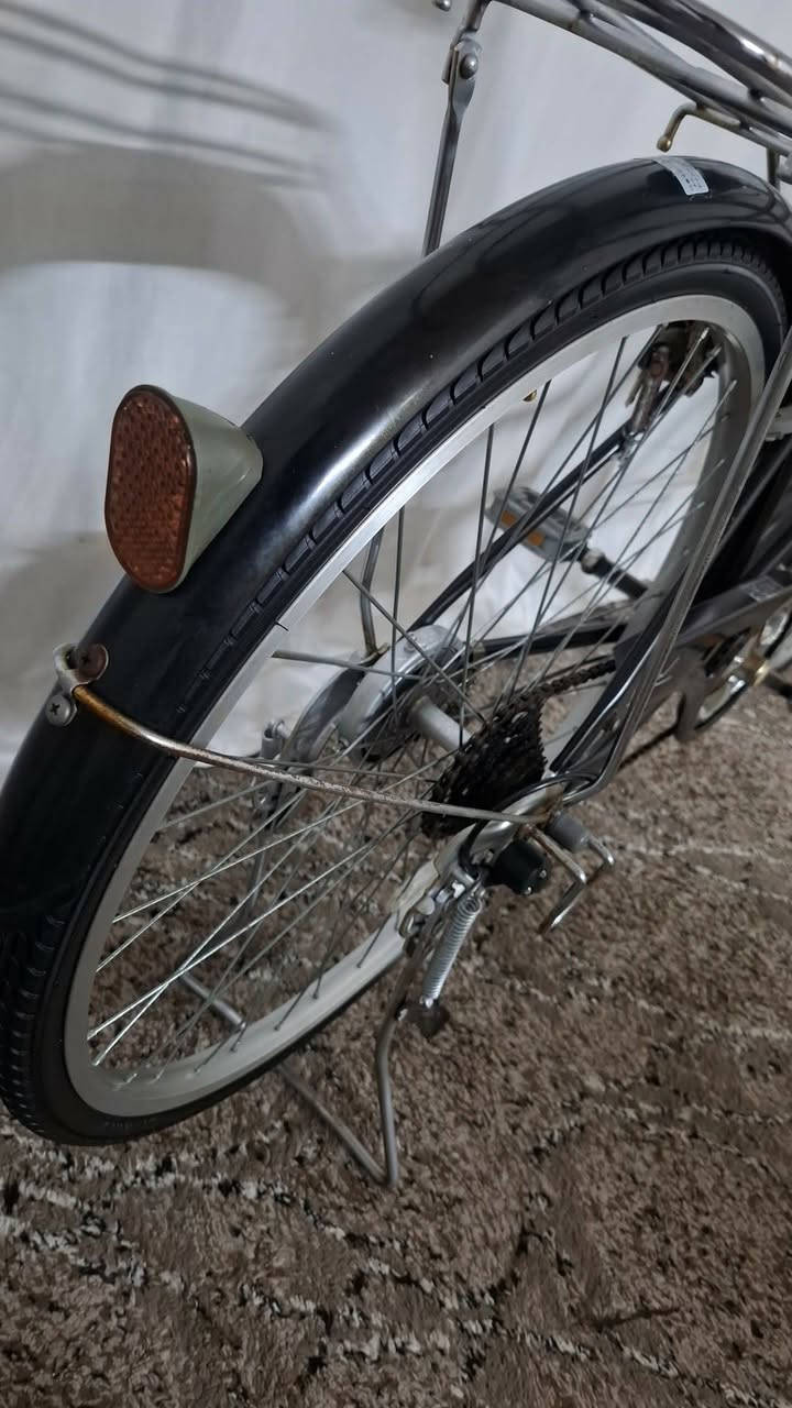 دراجة يابانية بالة – Super Original 🚲
​إذا كنت تبحث عن الجودة الحقيقية والمتانة العالية، فهذا هو الخيار الأفضل!
​النوع: سوبر (Super Original) – بالة ياباني أصلية
​الحجم: 26
​الموديل: 2017
​نظام السرعات: 6 غيارات تعمل بكفاءة وبدون أي مشاكل
​القفل: قفل مركزي (Central Lock) 🔒
​الحالة: نظيفة جداً، جاهزة للاستخدام 100% ولا تحتاج لأي مصاريف
​📍 الموقع: أربيل
📞 للتواصل: ***********
