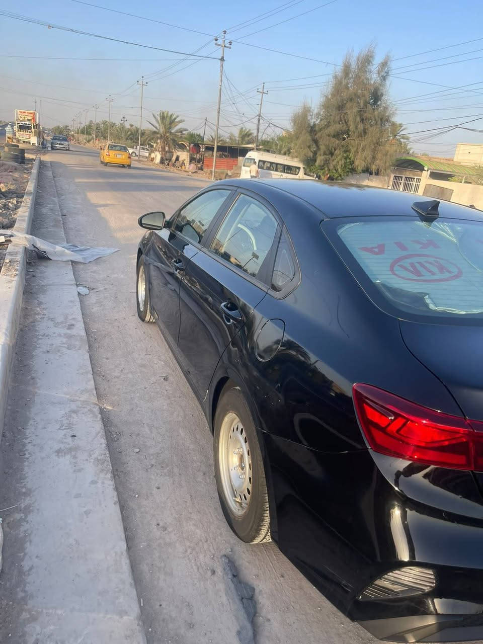 فورتي 2023
بيه 3قطع 
سياره خير من الله 
ماشيه 58ميل 
مواصفات عاديه 
الرقم ***********
السعر 132او بيه مجال 
الموقع بابل المسيب
