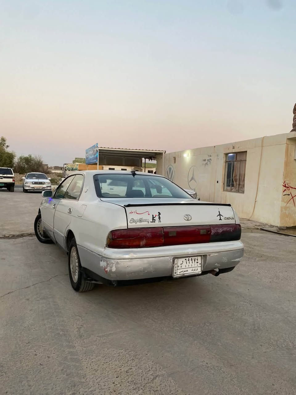 السلام عليكم
(كراون بطة موديل 1992)
رقم كركوك ألماني للـ 2028
مشروع وطني، شرط التحويل .
محرك، كير، كهربائيات شرط
صدر تايرات كلو نضيف
مكفولة من الضرر والكص   
مسوي لها إدامة حرق بنزين كاملة (يعني من التانكي للمحرك)
السعر 40 وبيها مجال سيارة مال جناي مال بيت
المكان: صلاح الدين قضاء الشرقاط.
للتواصل: *********** حياكم الله

