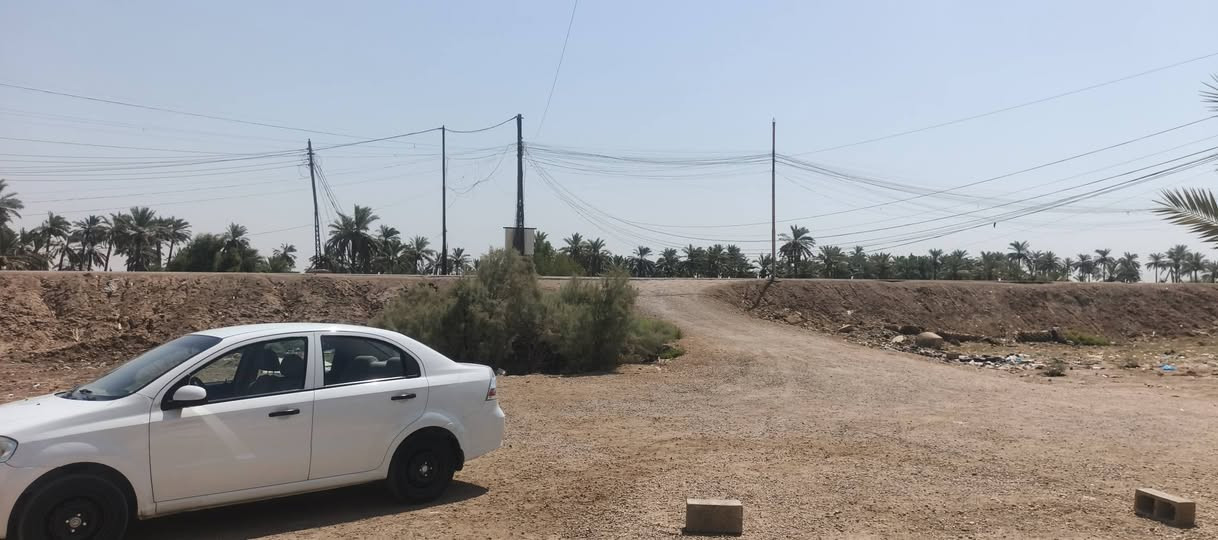 دار لبيع مكان دفاس مقبل السده مكان حلو مساحه 500 بيت جاهز السكن فارغ خدمات مي مجاري خط موالد انترنيت لبيت زراعي شراي تصل ***********
