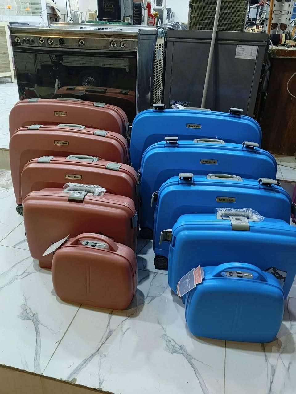 *🏠 مجمع الرواس للأثاث 🏠*

عرض اليوم يختلف عن كل يوم 

سيت حقائب مواصفات عاليا جداً 
5 قطع 🧳🧳🧳🧳🧳
بسعر 80 الف فقط 

*مختصون في بيع وشراء*  
*الأثاث المنزلي الجديد والمستخدم *

*✨ خدماتنا:*
- شراء الأثاث المستعمل بأفضل الأسعار
- بيع أثاث جديد ومستخدم بحالة ممتازة
- تبديل الأثاث

*📍 العنوان:*  
الـ 6 كيلو - الشارع الخدمي - مقابل دائرة الماء - الرمادي

*📞 للاتصال والاستفسار  *   *************

تابعونا على حسابنا للعروض الجديدة 📱
