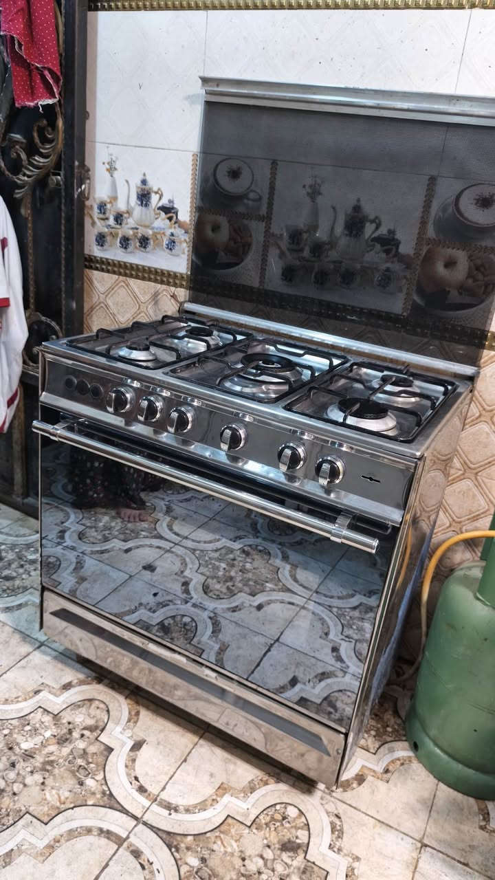 طباخ بوري شرط الفحص والنضافه فول عنوان الزبير متوفرتوصيل اللاستفسار واتساب  ***********
— في ‏‏الزبير‏‏. الزبير, البصرة
