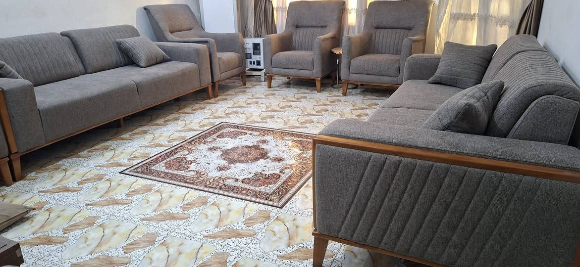 سلام عليكم جديد مخازن المدائن للاثاث التركي جملة ومفرد وصلنا موديلات مودصوفا من شركة اورفا التركيا خشب زان سفنج سوفت سرير ميكاريزم للاستفسار على الخاص او على الرقم واتساب ***********
