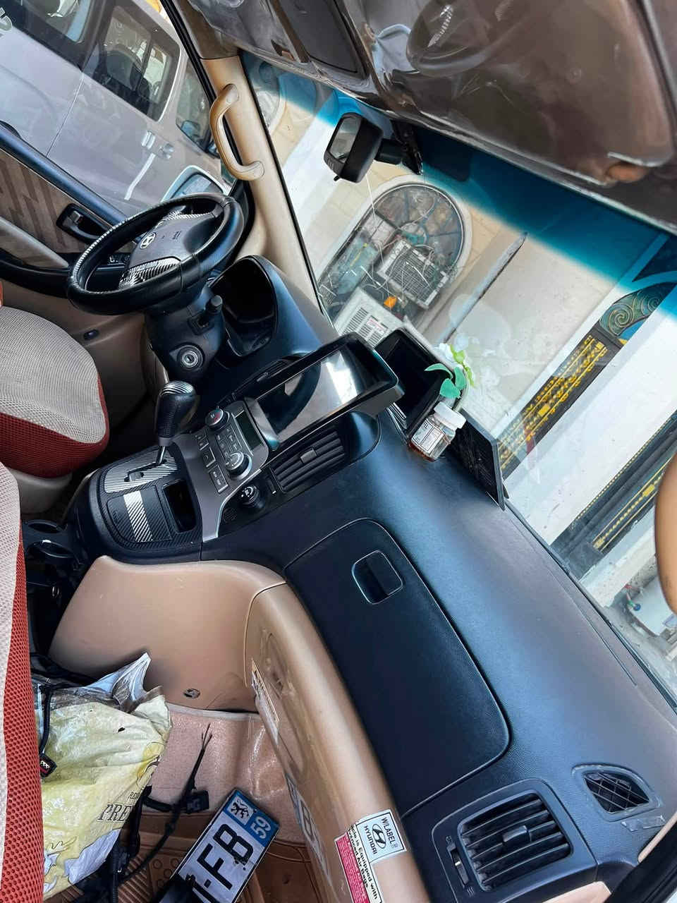 ستاركس ٢٠٠٩ مفتوح ومحوره مسكر تحويره فول ABSشغال  جاملق امامي صبغ وبنيد مبدل بدون دواخل سياره خير من الله رقم انبار بسمي مكان سياره بغداد السعر 140 وبيها مجال ***********
