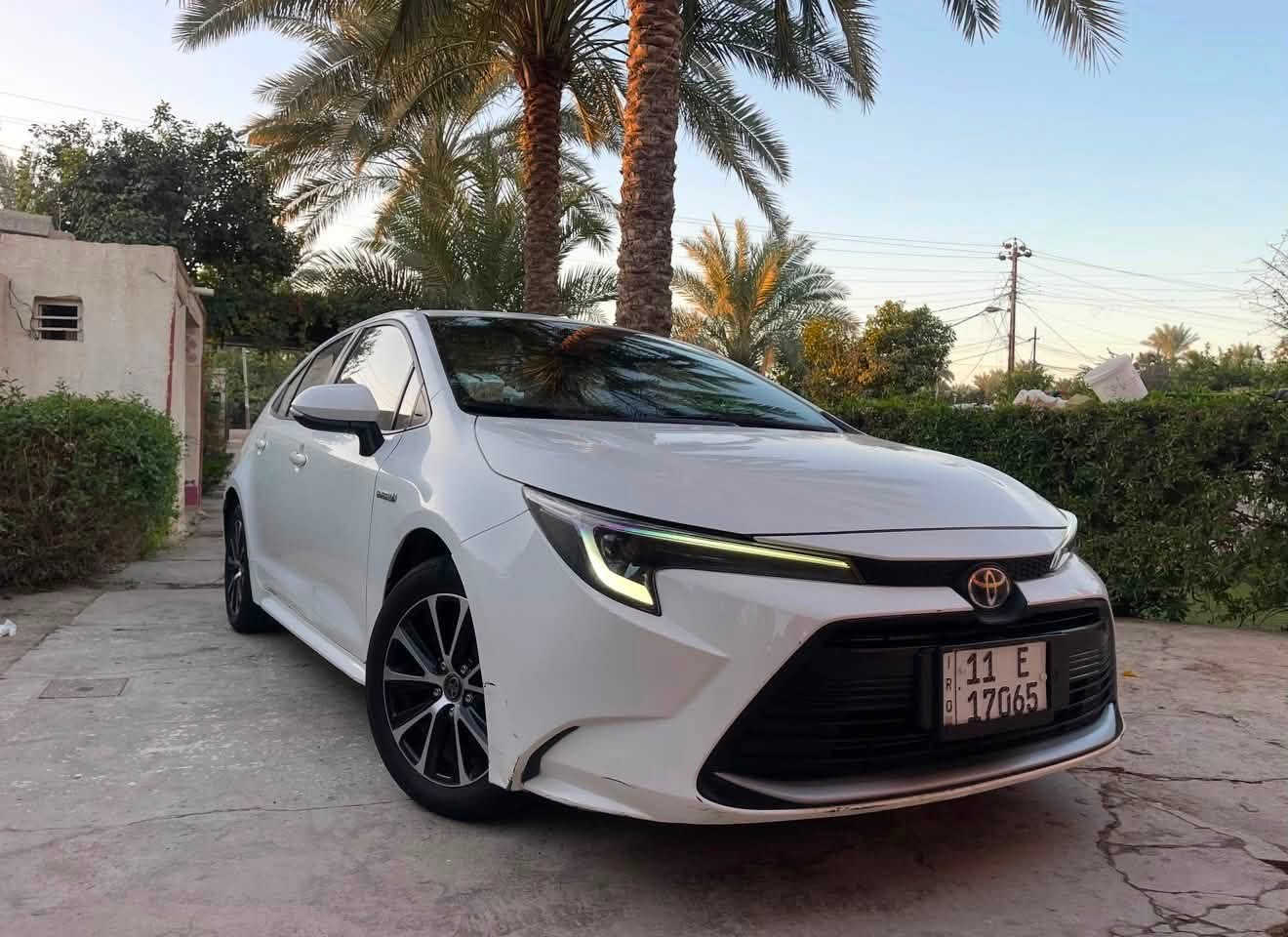 السلام عليكم

تيوتا كورلا 2023 هايبرد  شكل أمريكي

مرقم بغداد وجاهز سنويه وبليت بسمي تحويل مباشر

المواصفات 🔰

بصمة

فتحة سقف 

محرك 1800

كشنات اسود

سايد بريك بصمة

لد امامي خلفي

اوتو هولد

مود درايف

شاشة

كامره دواره

كروز سرعه 

تحكم ستيرن 

رادار 

وبعد بيها مواصفات 

📍 العنوان بغداد 

السعر  135 $ بيها مجال

للتواصل***********

