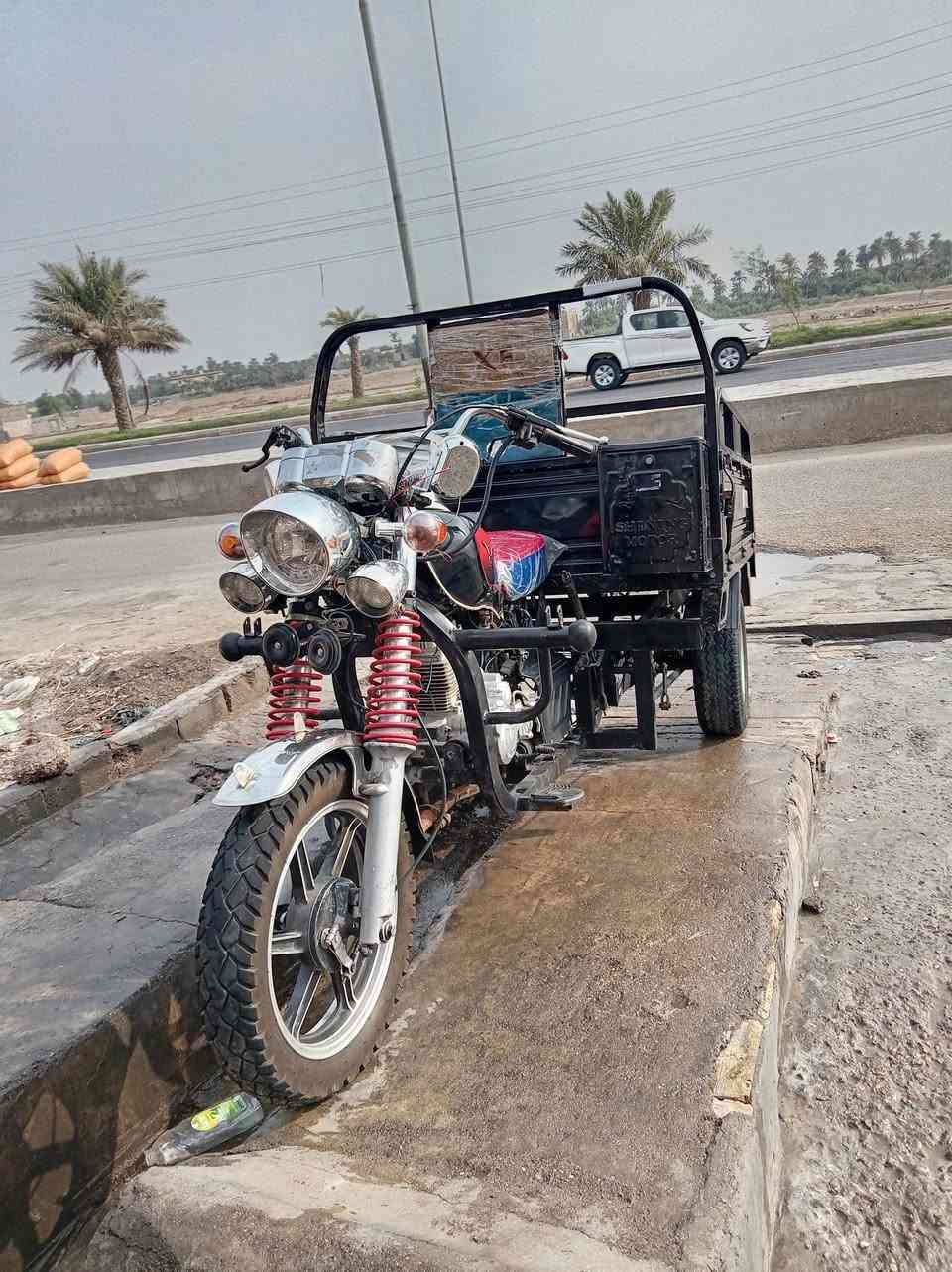 ستوته للبيع جمره ٢٠٢٣(مكمرك) أوراق أصولي كهربائية كلها شغالهة مكينه مبدل بس بستم السعر اتصل ***********
