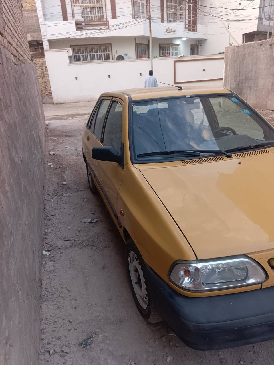 سايبا البيع موديل 2012 رقم بغداد نكليزي سياره جديد كفاله شواصي كفاله تبريد شغال ثلج كهربائيات كلها شغاله مصفره هيه وغرامات السعر 26 وبيها مجال مكان السياره بابل الاستفسار ***********
