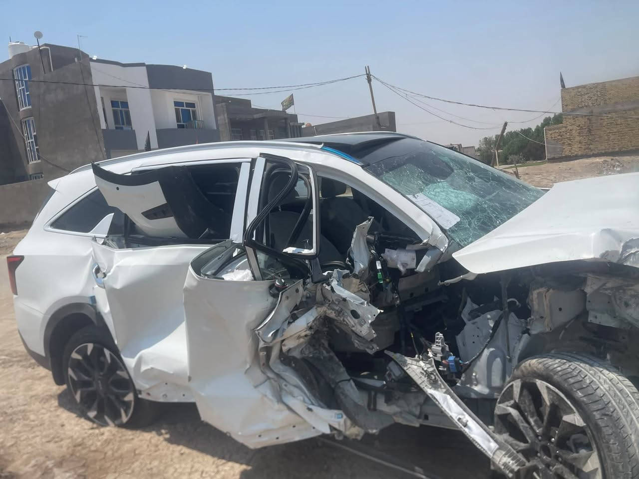 سلام عليكم سورنتو 2025فول مواصفات في اي بي سياحي واحد ع واحد رقم بغداد باسمي  ابيع ع حادثه هذا رقمي واني بخدمتكم ***********
