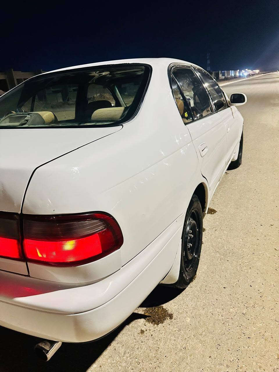 السلام عليكم كرونه نفخ موديل 92 سياره مكفوله من ضربه وكصه والاصوليات  فقط صبغ الجاملغ الامامي والجاملغ الخلفي الجه اليمنه كتر العبري سياره سنويه بسمي سنتر لوك جام  كهربائية اربعتهن 
كهربائيات كله شغاله سياره احله من الصوره رقم السياره نجف الماني لنهايه 2029 مكان السياره بالنجف
 الرقم ***********  السعر ب 57 وبيه مجال للطيبين وغير متواجد على الفيس
