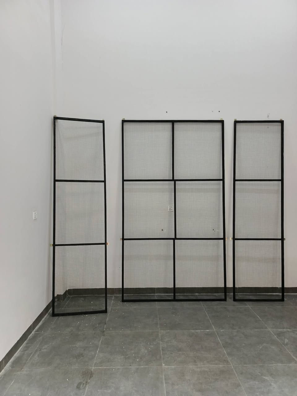 السلام عليكم اخوان عندي ذني ستاندات مال تعليگ احذيه4قطع اثنين صغار واثنين كبار شغل درجه أولى وممستخدمات الله شاهد كلهم ب75 ألف عنواني موصل 
***********
***********
