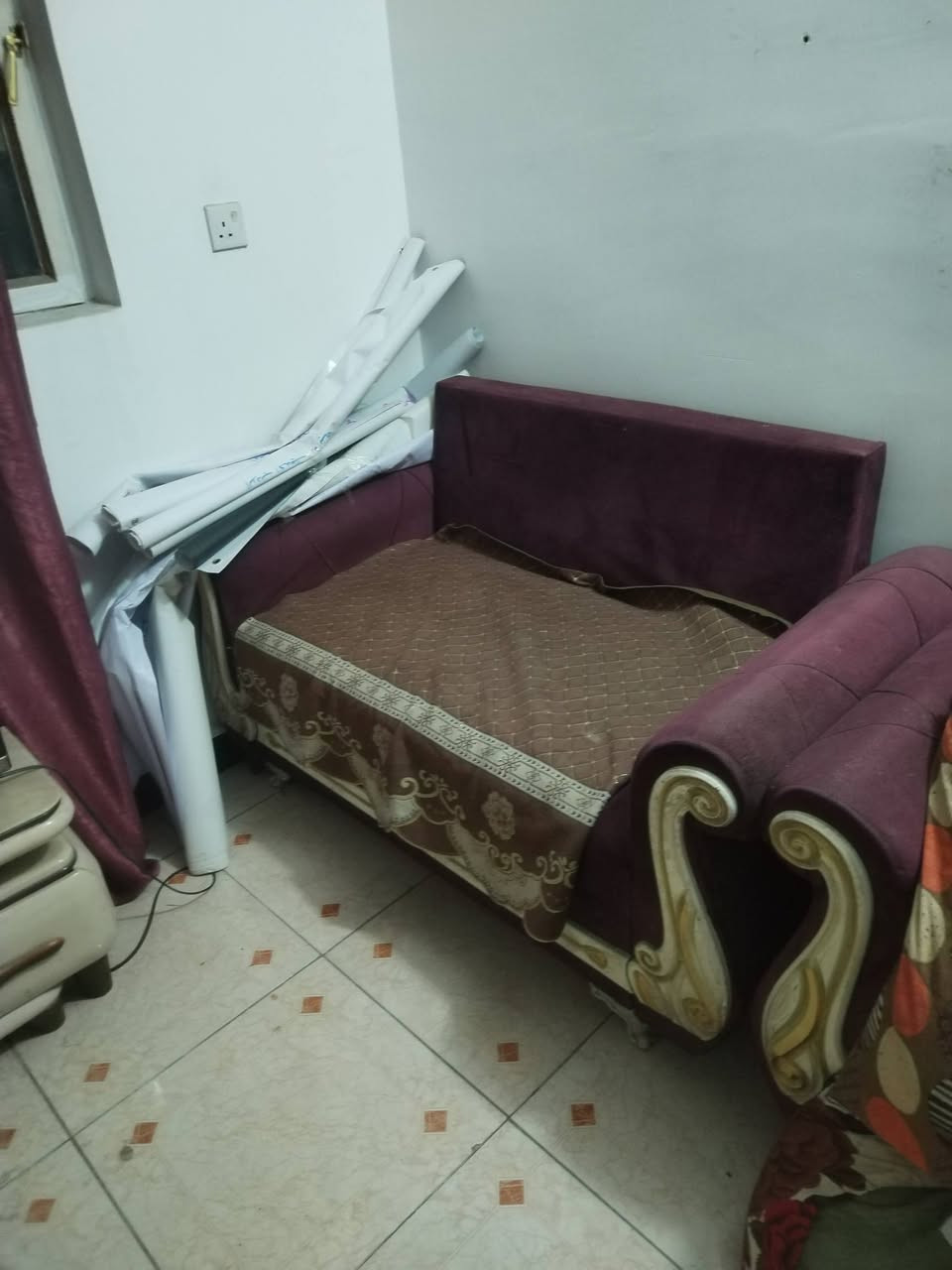 تخم ١٠ مقاعد
البياع
*********** بي واتساب
