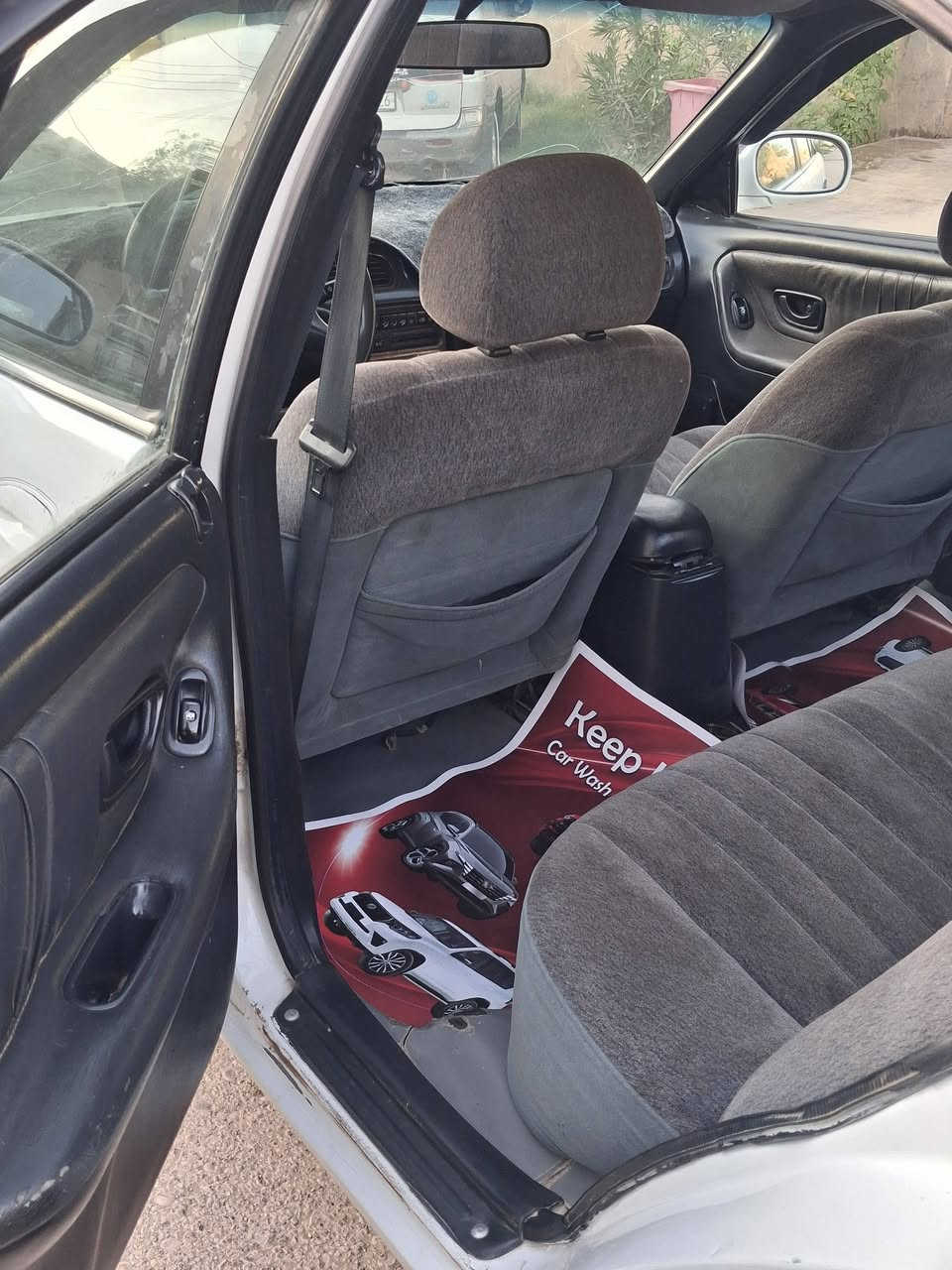 سلام عليكم سوناتا موديل 95 السياره جاهزه فقط تبريد ميشتغل يرادله حسبت 100 الف. باقي سياره كله شغال كهربايات شغاله صدر جديد  شرط مصبوغه حزام بدون حادث بدون خياسات  شواصي بلاد سياره مال جنايه ناعمه بشكل  السنويه لل 31   هزه جديده صاحبهة بعقوبه شرط التحويل صفاحهة مثل ما بصوره موس او بالحقيقه احله  السعر 44 او بيهة مجال حك الجيه اتصل او بيك خير وادلل معجبك المنشور والسعر اعبره مجبور تكسر بحلال العالم    الاتصل ***********
