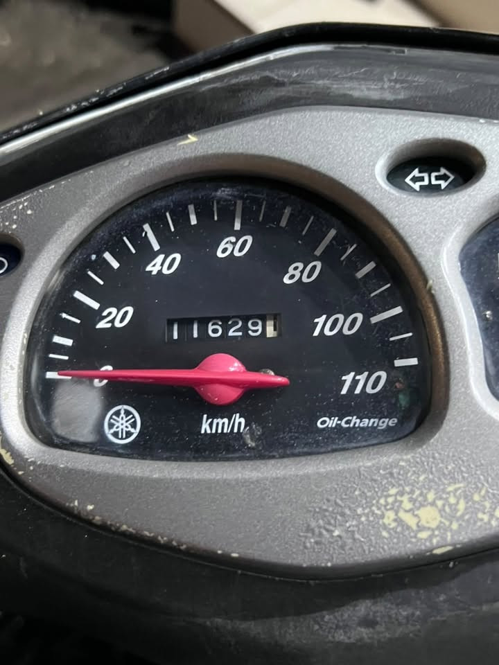 سكنس ياباني 110 
ستان كهربائي 
مااكلك شي تعال شوف (دراجه معمره بلادي )  
بيع سريع 400 بيه مجال شي بسيط 
***********
