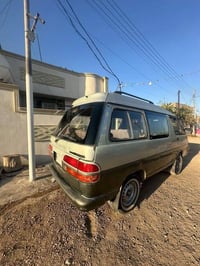 كيا فاره • ١٩٩٥ • نجف