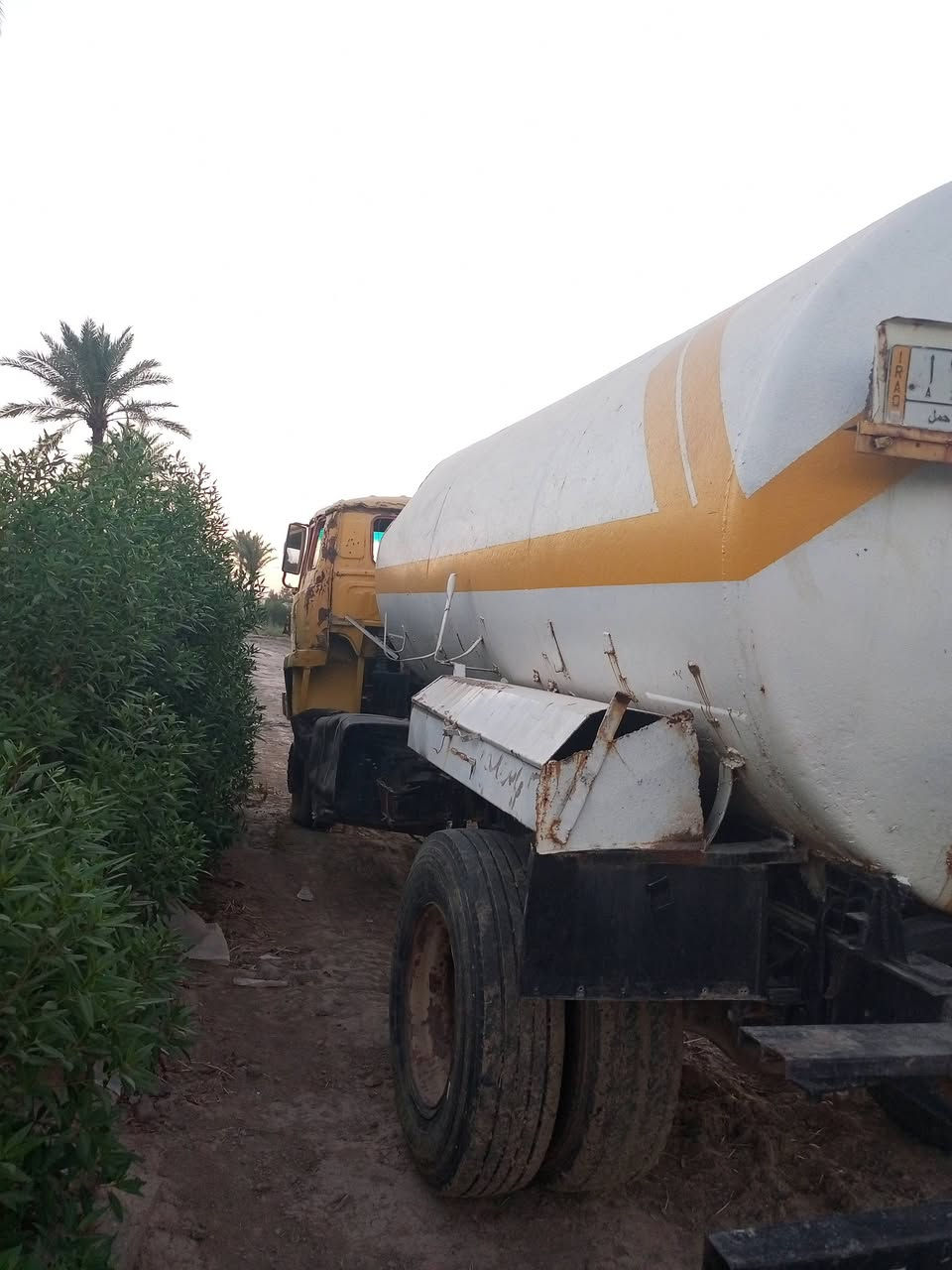 للبيع هينو محرك سكانيه 112يستلم حصه كاز 300 مكفول من محرك كير اكسن شاصي رقم بابل  تحويل موجود السعر 8ملايين وبيه مجال لاستفسار اتصل ***********
