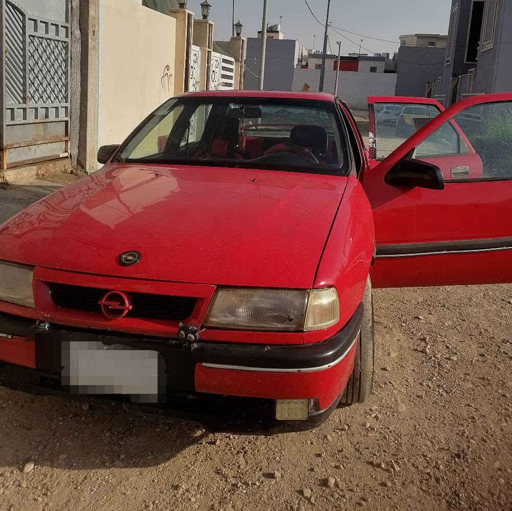 اوبل فكتره موديل 1991 قايش عريض حجم 18صبغ عام جماليه تحويل مباشر من الشرعي رقم نينوى ألماني اربع دسكات امامي خلفي جامات امامي كهرب موقع السياره موصل
 أيسر
السعر 33 وبي مجال
الاتصال على الرقم ***********
او واتساب

