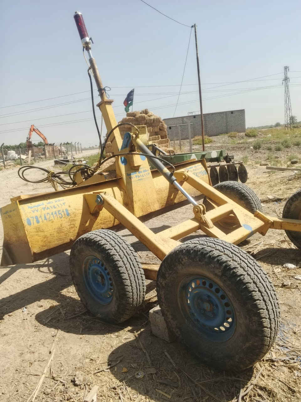 ليزر اللبيع عرض مترين وستين شغل حامد  خمسيه مكفول مع جهاز كامل مكفول  الاتصال *********** عنوان بابل شوملي
