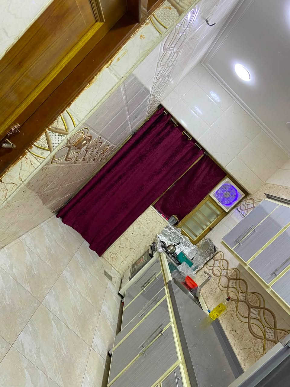 بيت فول زراعي الطوبجي 3 غرف نوم 3 حمامات مع ديكورات 65 متر سند 25 السعر 142 مليون
***********

