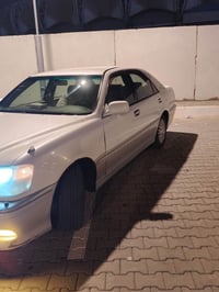 كراون جنون • محرك VVT • نضيفه