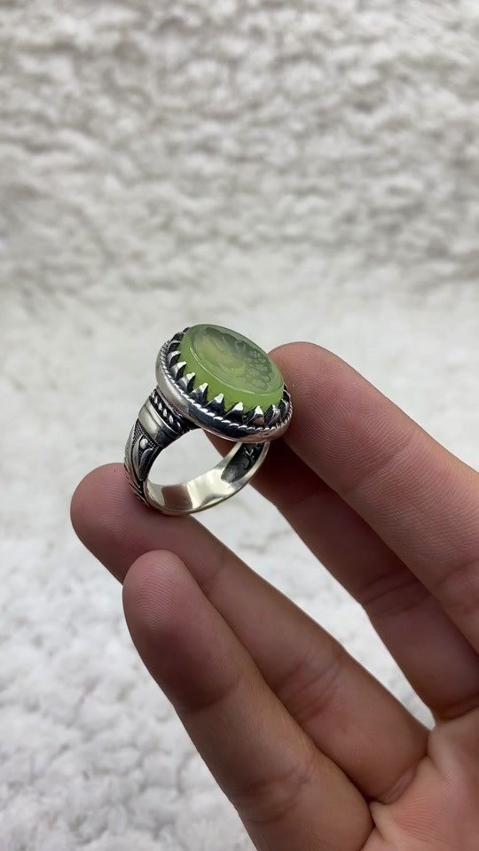 واتساب *********** السعر 65
