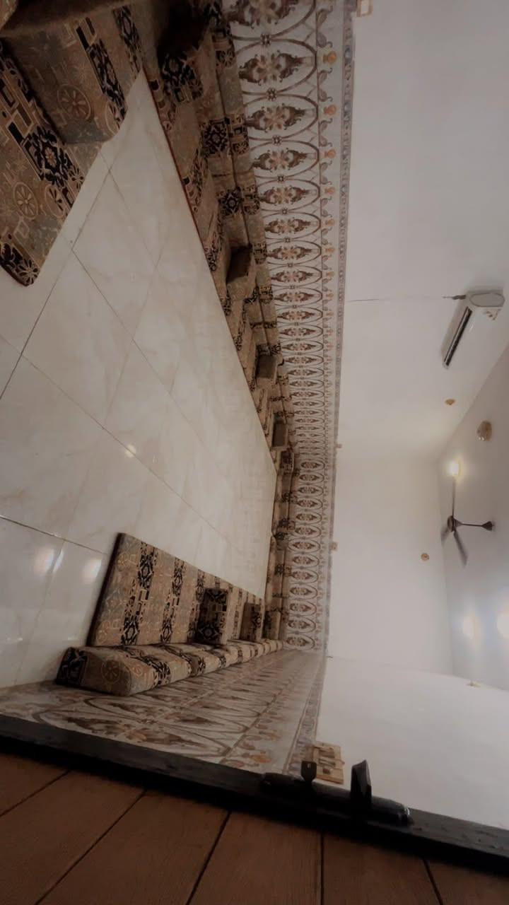 ديوان ونص • مستعمل شهر • ١٠ دواشك