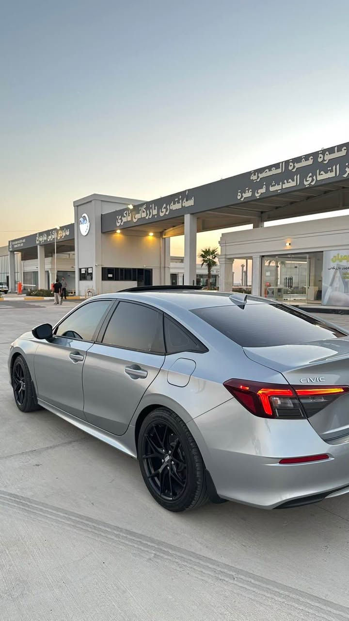 سياره هوندا سفيك 
موديل ٢٠٢٥
سياره بئ  صبوخ 
بئ داخلي 
موسفا سپورتي 
هايبريده 
مكينه ٢٠ 
كلين 
رقم تله فون  *********** واتساب أربيل, العراق
