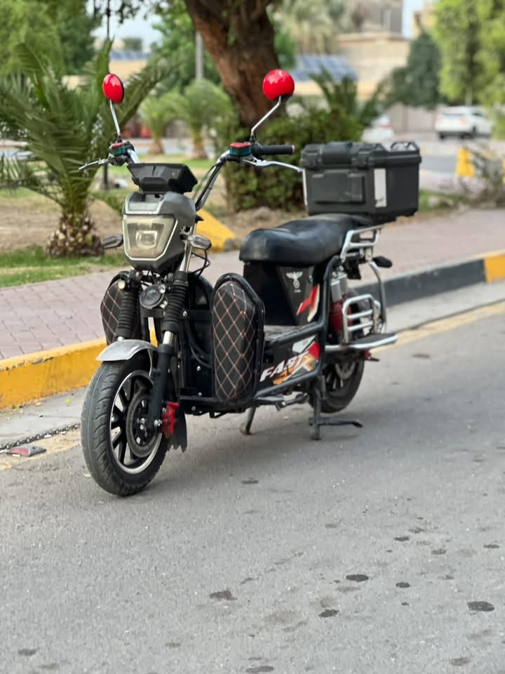 دراجة شحن • بطاريات٦دبل • تشغيل عن بعد