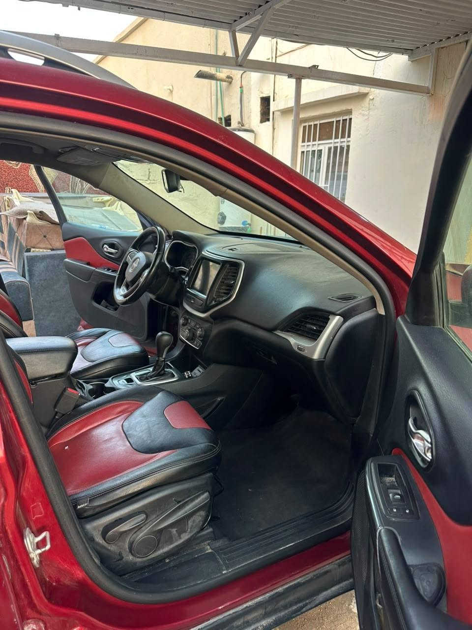 سيارة جيب بزون موديل ٢٠١٧ شمالية محركها ٢٤٠٠مبدل بيها بنيد وجاملغ
سعرها ٨٥ وبيها مجال مستعجل على بيعها اخوان مكاني بغداد رقمي ***********
