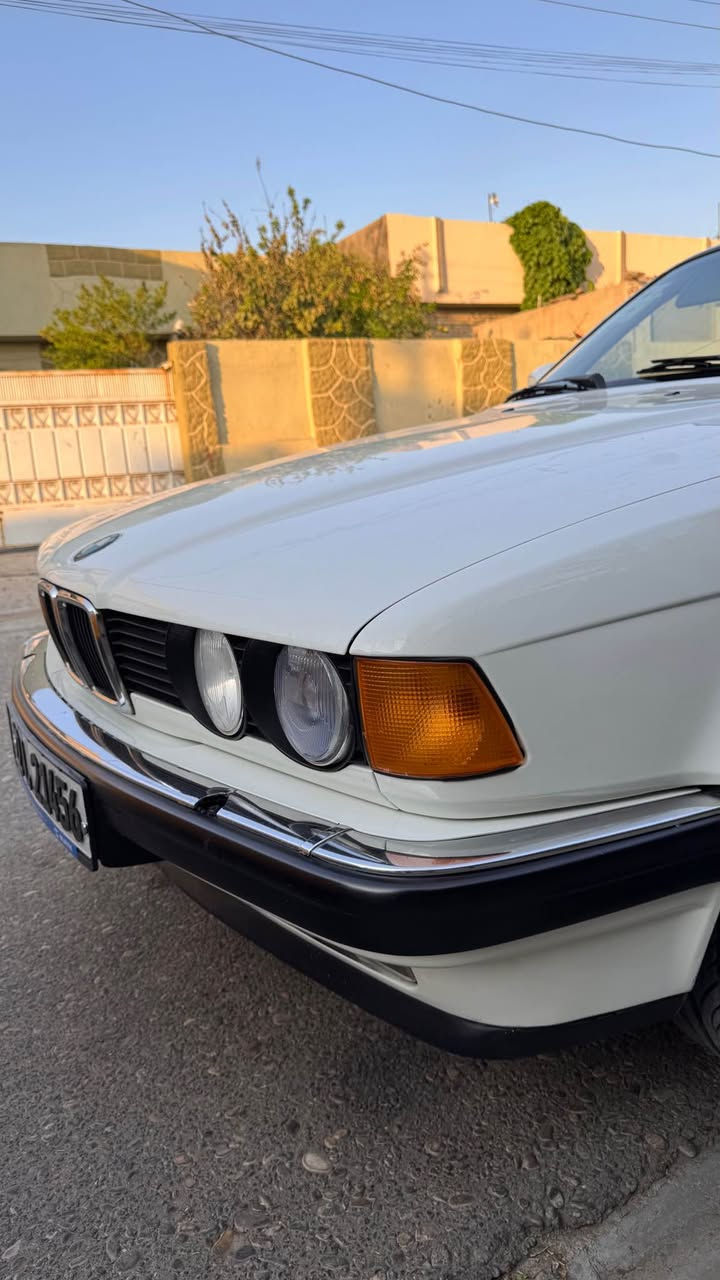 BMW 730 محرك فل بشرط كير تبريد بشرط صبغ جمالية بدون حادث سنوية جديدة بطاقة بانزين مكان سيارة كركوك للبيع او مراوس 
*********** كركوك, العراق
